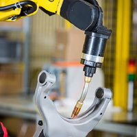 NOUVEAU Top Tig Mig 6 axes Robots de soudage Kuka Stable Haute qualité Robots de soudage Fanuc Industriel 6 axes