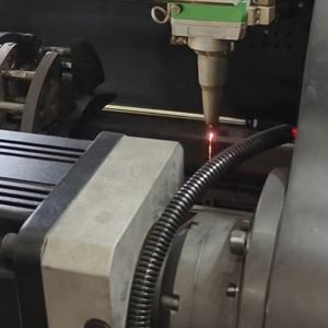 Máquina de <span class=keywords><strong>corte</strong></span> por láser de ahorro de espacio de alta precisión de 5 ejes <span class=keywords><strong>3D</strong></span> de 6000W para tubos de metal Remanente corto automático 50mm AI BMP PLT - Product Image 2