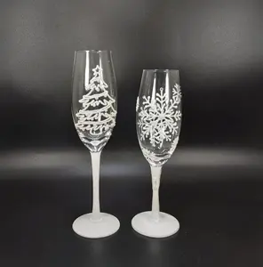 Benutzer definierte hand bemalte weiße Kristallglas Becher Champagner Flöte Gläser für Weihnachts geschenke