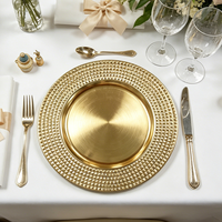 Hochwertige Amerikanische Stil Gepolsterte Goldene PP-Platzteller und Tischsets für Weihnachten und Neujahr Dekoration