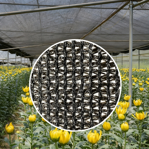 Rete Ombreggiante Riducente la Luminosità per Creare Aree di Riposo Tranquille nei Giardini Dove i Visitatori Possono Trovare Riparo dalla Luminosità Intensa del Pomeriggio - Product Image 2