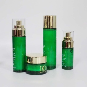 Private Label Crystal Clear Green Gift Set Cosmetic Packaging Face Lotion Cream Empty Glass Cosmetic <b>Container</b> Set Skincare - Product Image 6