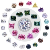 Cincin Moissanite Berlian Klasik Micro Inlaid Round Halo 1.00 Karat Warna D VVS1 dengan Pave Band Mewah dari Perak S925