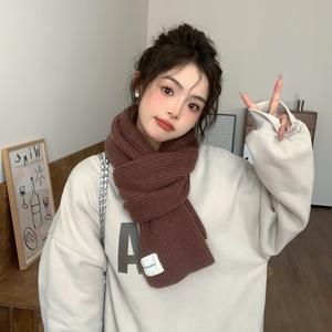 الأوشحة الكورية غير المحبوكة الراقية الأعلى مبيعًا بلون واحد للخريف والشتاء والرقبة الدافئة أزياء مخططة طباعة بالجملة - Product Image 6