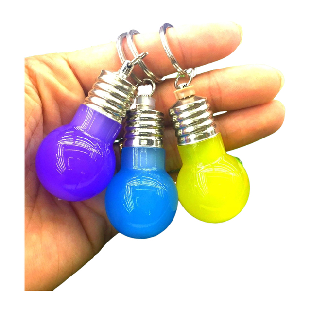 Mini LED Luminous Flashing Bulb Keychain Fashion Lighting Creative Toys Gifts Pendants Plastic Novelty Accessories Wholesale