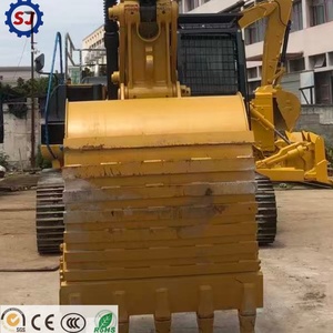 Excavatrice sur chenilles d'occasion CAT 330D2L de 30 tonnes pour la construction, l'exploitation minière, les travaux de terrassement avec certification CE - Product Image 2