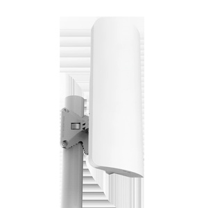 Commutateur Mikrotik RB921GS-5HPACD-15S POE 24 ports avec antenne intégrée - Product Image 3