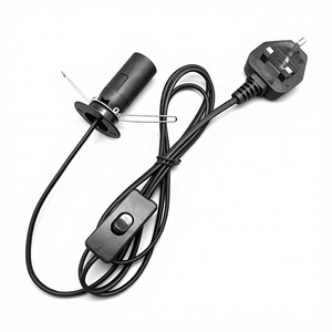 Китайский красный сетевой шнур для бытовой техники с выключателем 303, 2-контактная вилка, длина 1.5м, 100% медный провод, гнездо IEC, вилка JIS, IP11, номинальный ток 2А - Product Image 1