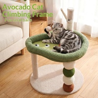 Arbre à chat avec couchage intégré, poteau à griffer en sisal et balle de jeu – Tour pour chat idéale pour les petits espaces