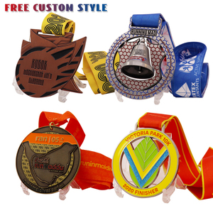 Medalla de recuerdo personalizada de diseño de alta calidad, logotipo de Metal personalizado gratis, letra 3D Crown Lord Award, Medalla - Product Image 3