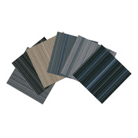 QIANQIAO Antistatische Gestreifte Hochdichte Nylon 6 50x50cm Büroteppichfliesen Langlebiger Kommerzieller Modularer Bodenbelag für Hohe Beanspruchung