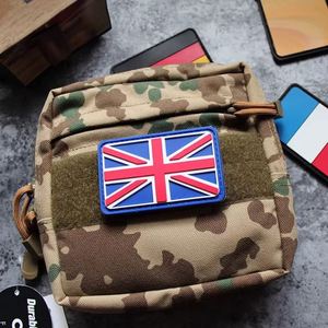 Patch en PVC souple 3D personnalisé avec logo pour chapeau, patch en caoutchouc avec design du drapeau britannique personnalisé, thermocollant - Product Image 3