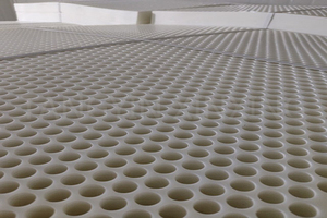 Plaque en plastique perforée Xinxing, plaque en plastique perforée, panneau en polypropylène PP, tuiles en plastique perforées et retourneaux, plafond en PP - Product Image 3