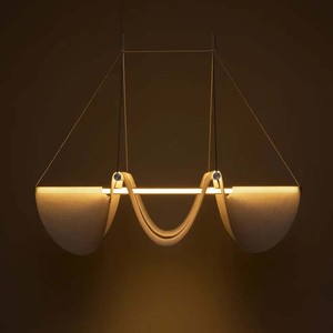 Luminaire suspendu rond à LED Moooi Drape Light pour salon, salle à manger, design d'intérieur - Product Image 5