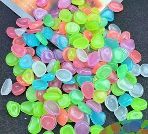 水槽用人工エコフレンドリープラスチック製カラフルな超高輝度蓄光蛍光石 - Product Image 6