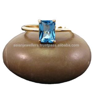 แหวนเงินแท้18K ประดับพลอยโทแพซสีฟ้าสำหรับงานแต่งงานและงานครบรอบ - Product Image 1