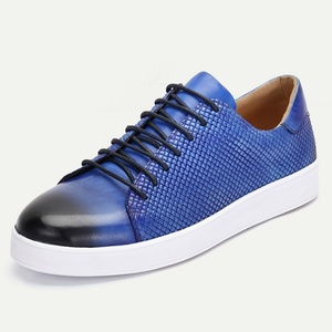 Nouvelles Chaussures en Cuir Véritable pour Hommes, Vente Directe d'Usine Transfrontalière, Style Coréen Tendance, Décontractées et Habillées, en Cuir Épais - Product Image 4
