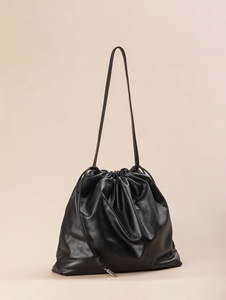 Factory Custom Black Genuine Leather Eco-Friendly Waterproof Bucket Bag Zipper Closure Single Strap Unisex Daily Use <b>Handbag</b> - Product Image 2
