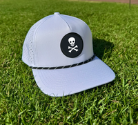 Casquette de golf personnalisée à 5 panneaux Casquette de camionneur sportive en sergé avec trou découpé au laser Casquette de baseball haute perforée avec logo en PVC