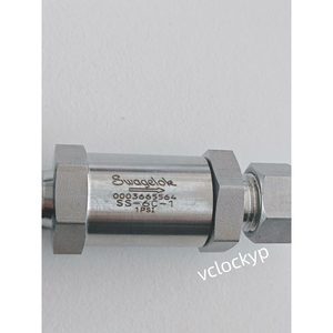 Válvula de Retención Swagelok SS-6C-1/3, 3/8 X 3/8 Hembra, Alivio de Presión de 1/3 PSI, Acero Inoxidable (S-T), Usada - Product Image 1