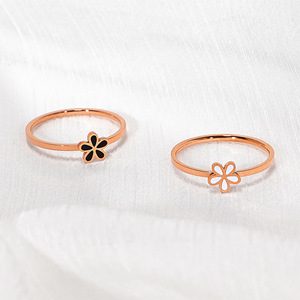 Cincin kekasih wanita, Zhongzhe baru, emas mawar, cincin baja tahan karat, mode sederhana, kepribadian wanita - Product Image 1