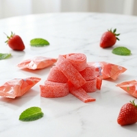 Bonbons gélifiés en rouleau saveur réglisse acidulée colorés, saveur fruitée, moelleux, halal, vente en gros