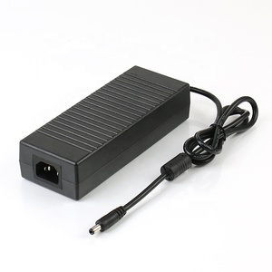 Cargador adaptador de corriente universal de escritorio 12V 10A Fuente de alimentación de CA de 120W para luces LED CCTV - Product Image 4