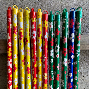Brosse en bois écologique avec manche enduit de PVC durable, poils festonnés, multifonctionnelle pour le nettoyage de la maison et du jardin - Asiawood.vn - Product Image 2