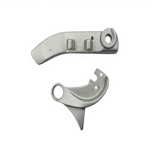 Kit de patte de dérailleur en aluminium forgé sur mesure avec compatibilité multi-tailles et certification CE pour la protection des cadres de VTT, de vélos de route et de vélos de banlieue - Product Image 4