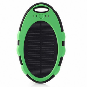 Banque d'alimentation <span class=keywords><strong>solaire</strong></span> étanche 5000mAh avec double port USB, <span class=keywords><strong>chargeur</strong></span> <span class=keywords><strong>portable</strong></span> <span class=keywords><strong>pour</strong></span> le camping et la randonnée en plein air - Product Image 3
