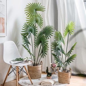 Matériau PU Style nordique <span class=keywords><strong>Licuala</strong></span> <span class=keywords><strong>palmier</strong></span> plante en pot artificiel vert décor pour salon intérieur sol debout en gros. - Product Image 1