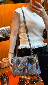 Loumixer Borse a Mano per Donne, Borse di Lusso per Viaggi e Appuntamenti, Stile alla Moda, Grande Capacità, PVC Resistente - Product Image 6