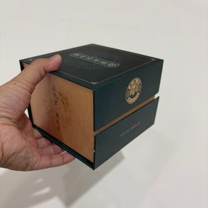 Boîte TCM de style antique personnalisée, en papier rigide et robuste avec insert en mousse pour protéger les précieux flacons de médicaments - Product Image 6