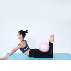 Bóng Tập Pilates Yoga Mini Chống Va Đập Và Chống Trượt Tập Thể Dục Ổn Định, Bóng Pilates Nhỏ Có Logo Tùy Chỉnh - Product Image 4