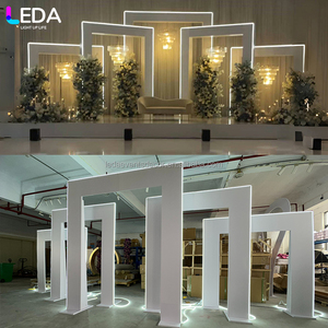 Leda Tùy Chỉnh Đám Cưới Hội Trường Sân Khấu 5 Mảnh Thiết Lập Vòm LED Acrylic Backdrop Đứng Vòm Cho Các Sự Kiện Trang Trí Nội Thất - Product Image 2