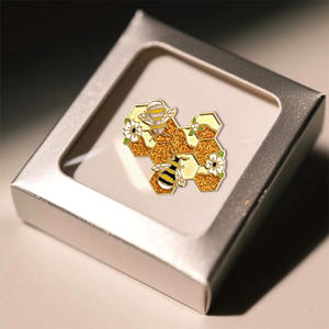 Dessin animé personnalisé <span class=keywords><strong>chat</strong></span> crevettes abeille paillettes Badge blague <span class=keywords><strong>Phrase</strong></span> métal broche ensemble expression humoristique bande dessinée Con Pop Culture marchandise cadeau - Product Image 6