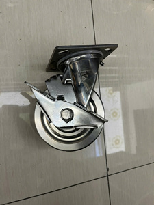 Roulettes industrielles robustes en acier inoxydable TPR, haute capacité de charge, résistantes à la rouille, durables, options de roues de 4, 5, 6, 8 pouces, simples - Product Image 3