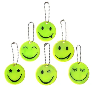Kunden spezifisches Design Lächeln Gesicht reflektierende weiche PVC-Schlüssel anhänger