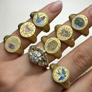 แหวนแต่งงานสแตนเลสชุบทองปรับขนาดได้สำหรับผู้หญิง ดีไซน์ทันสมัยทรงเจ้าหญิง ราคาเพียง 99 เซ็นต์ ของขวัญเครื่องประดับคุณภาพดี - Product Image 3