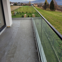 Système de balustrade en verre sans cadre en aluminium en forme de U, noir mat, haute résistance à la corrosion, accessoires modernes détachables