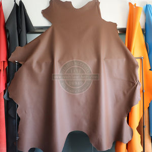 Vente directe personnalisée peau de vache pleine fleur BMW Auto volant de voiture et meubles/canapé/ceinture peaux de bétail salées humides - Product Image 3