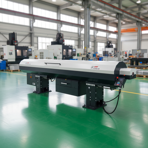 Alimentateur de barres haute vitesse et longue durée de vie, spécialement conçu pour les tours CNC et les machines CNC de type suisse Alpha 565, plage de diamètre <span class=keywords><strong>5</strong></span>~67 <span class=keywords><strong>mm</strong></span> - Product Image 1