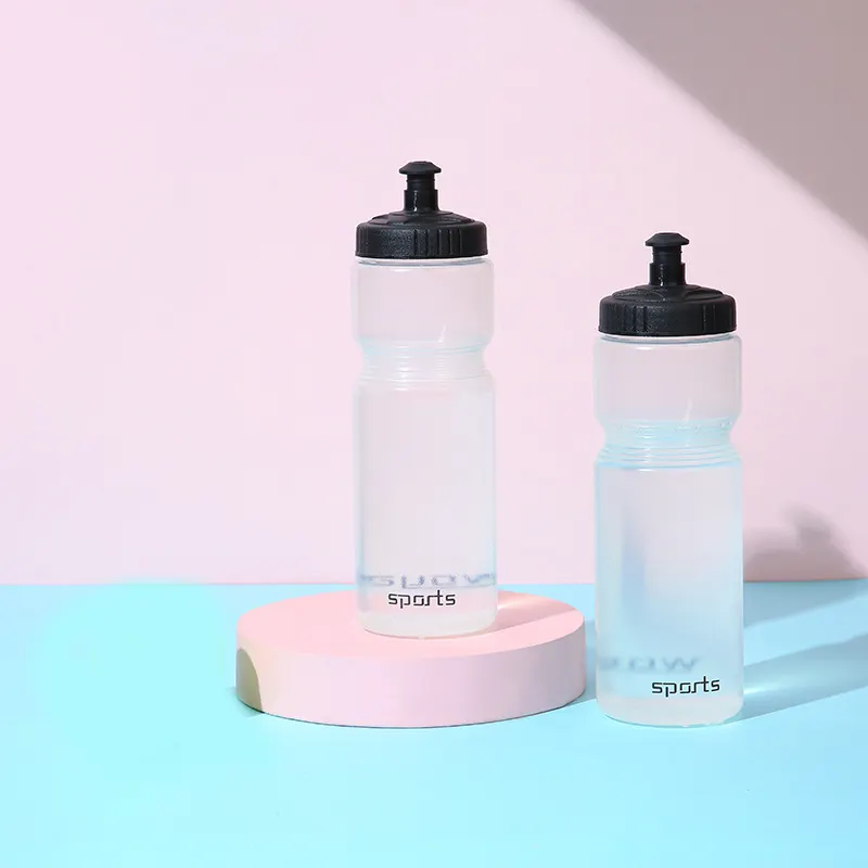 2024 vendita calda 750ml spremibile in plastica per ciclismo bottiglia sportiva escursionismo all'aperto Mountain Road Sport Gym bottiglie d'acqua