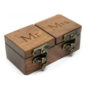 素朴な茶色の長方形の結婚式のイヤリングホルダー木製リングボックス