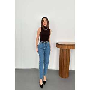 Jean baggy bleu respirant à jambe droite pour femme, taille XL, coupe courte sexy, idéal pour l'automne – Vente en gros - Product Image 4