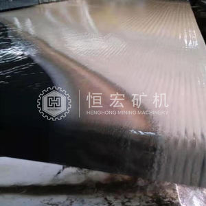 उच्च रिकवरी अयस्क विभाजक औद्योगिक खनन की मेज, सोने के चांदी के तांबे के टिन अयस्क एकाग्रता के लिए उपयुक्त - Product Image 4