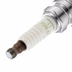 Orijinal NGK Araba Bujileri |   Bakır Çekirdekli Isı Dağıtımlı Turbo Motor Uyumlu Fişler 6711 - Product Image 6