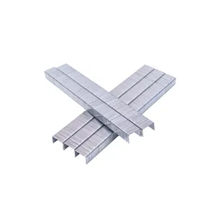 Muestra gratis más nueva gran oferta 8012 grapas de madera galvanizadas 80 Series M sujetador de uñas grapas para uñas muebles para el hogar