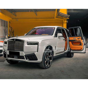 Kit de Conversión de Cullinan de Modelo Antiguo a Nuevo 2025, Actualización de Parachoques y Carrocería con Faros Delanteros y Traseros para Rolls Royce Cullinan - Product Image 3