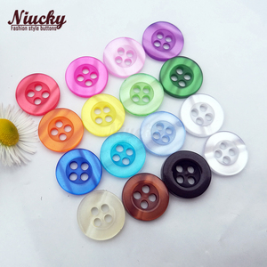 Giá Rẻ Giá 11Mm 4 Lỗ Vòng Rộng Cạnh Phẳng Pearlescent Nhựa Áo Sơ Mi Nút Cho Nam Giới Thủ Công DIY Hat Găng Tay Trang Trí - Product Image 2